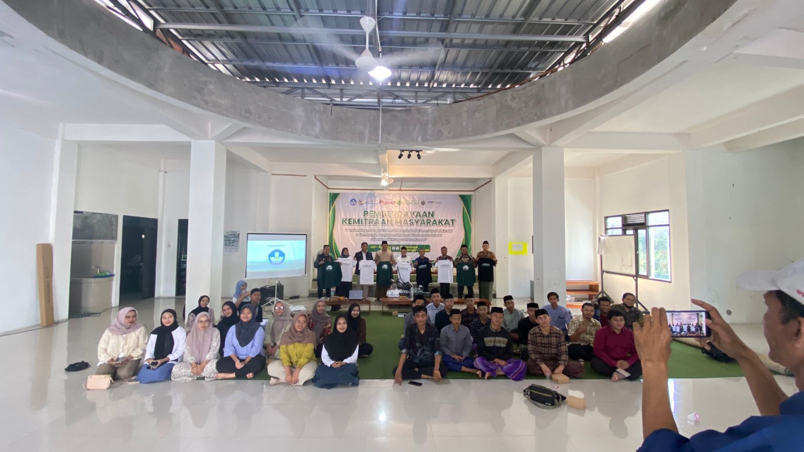 Pemberdayaan Kemitraan Masyarakat