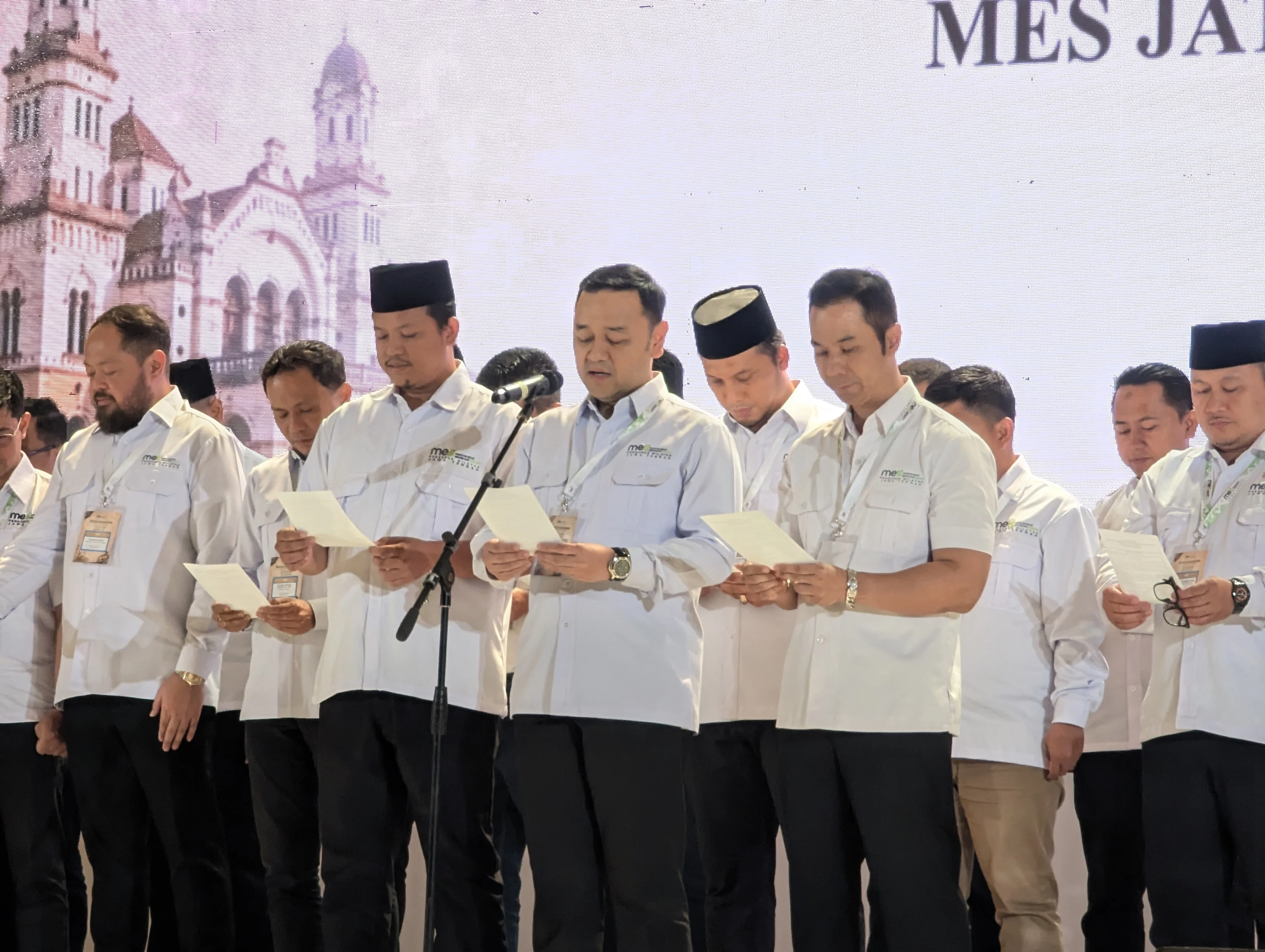 Dilantik di Hotel Padma, MES Jawa Tengah Teguhkan Komitmen Perkuat Ekonomi Syariah dan Buka Akses Pasar Global
